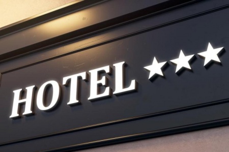 Installation d'enseignes &agrave; Chasselay, les &eacute;tapes cl&eacute;s